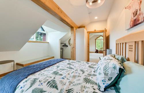 Hike, Fish, Hunt and Ski Secluded Cascades Cabin! - Photo 25