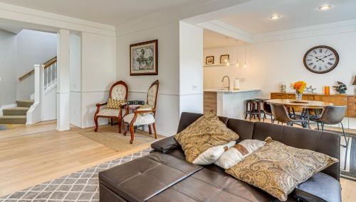 Modern Home Close to Dtwn Woodinville with Yard - Foto 5