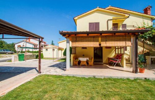 Apartments with parking space Vinez, Labin - 11851 - Foto 1