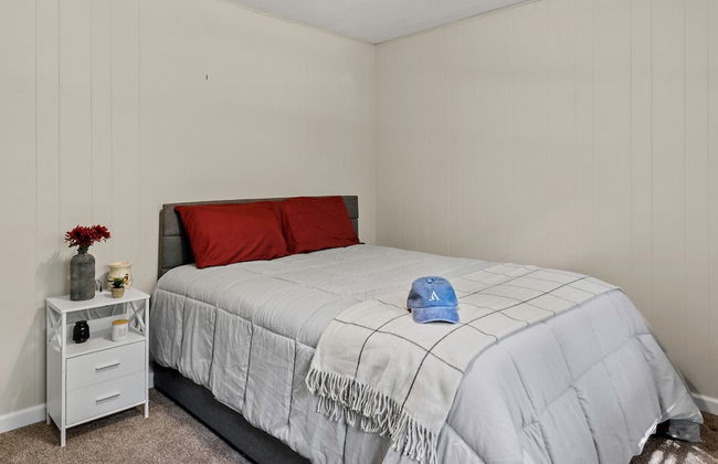 Tomhickon by Avantstay Walk to Lake Firepit Deck - Foto 17