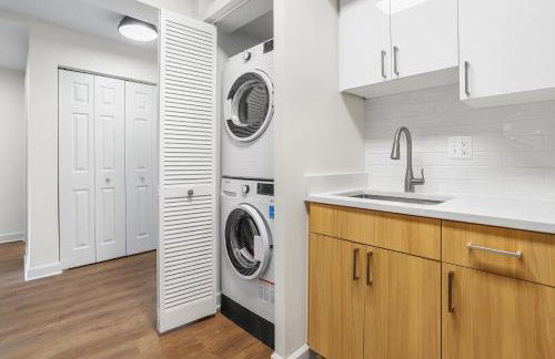 Pentagon City Escape - Contemporary & Comfy - Foto 13