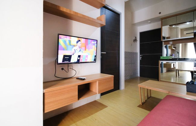 Clean And Comfy 1Br At Tamansari Prospero Apartment - Foto 13
