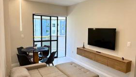 Apart Hotel Palais Versailles recém reformado com TV de cinema - Foto 2