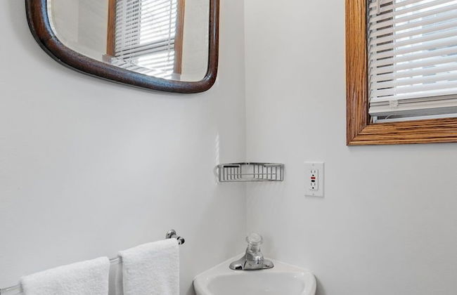 Cottage on Upton - Foto 21