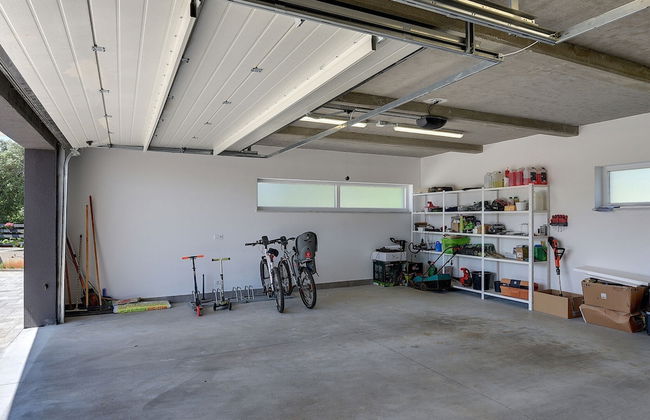 Apartment in Croatia Near Adriatic Coast - Photo 31