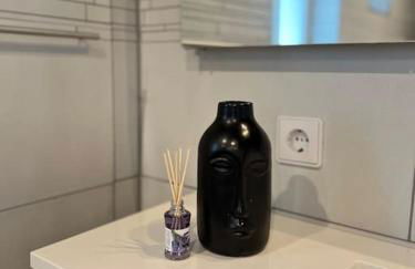 Gesamte Wohnung mit Parkplatz - Foto 19