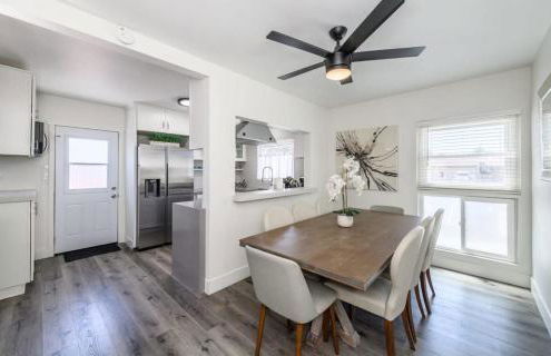 Spacious Disneyland 5 Bedroom 4 Bath House with Game Room - Photo 4