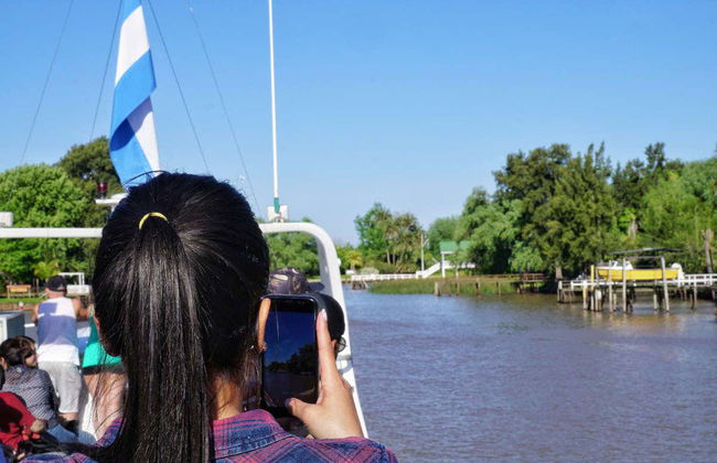 La Plata River Boat Trip - Photo 2