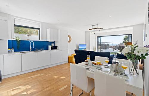 Stunning Coastal Apartment in Maidencombe with Sea Views & Garden - Foto 9