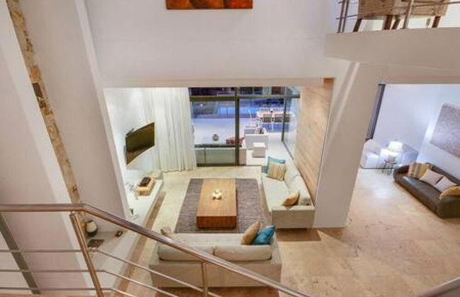 Dual Level Apartment Walking Distance to the Beach Harrier Place - Foto 10