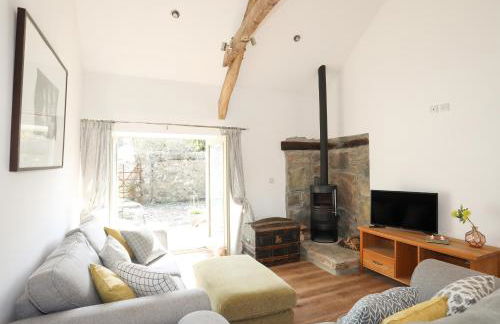 Bwthyn Gwenyn Yr Haf Summer Bee Barns - Photo 7