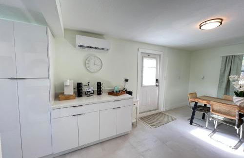 Weeki Wachee Retreat Canal home with hot tub kayaks canoe and boat with trolling motor included - Foto 16