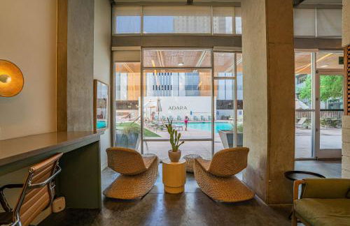 Relaxing 2BD - Central Downtown - Gym, Pool, Parking - Foto 62