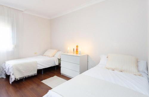 One & Only Sports and Relax Villa by Eden Rentals - Photo 40