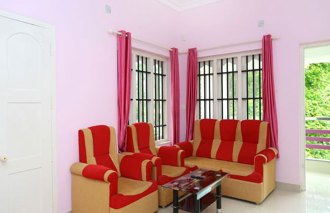 OYO 15916 Home Cozy 2BHK Kalpetta - Foto 20