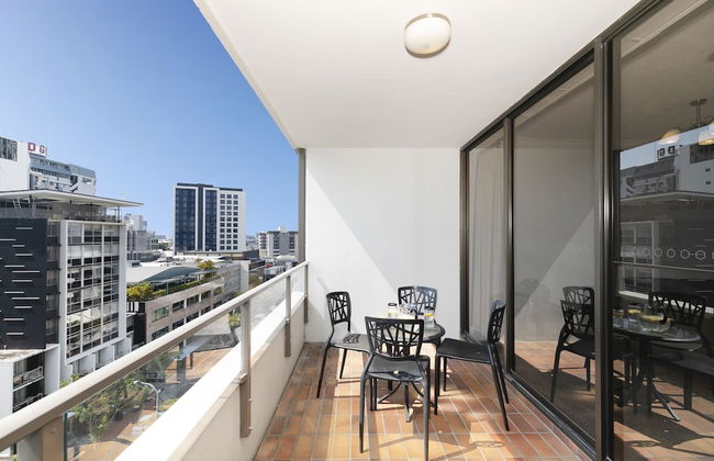 The Astor Apartments - Photo 35