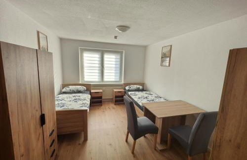 Schönes Apartment für Reisende und Berufstätige - Foto 3