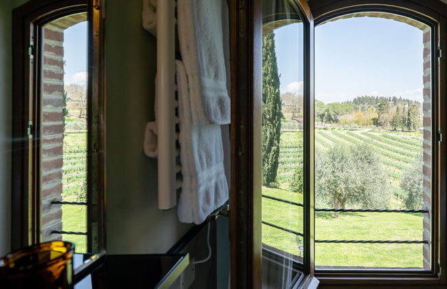 Mormoraia - Photo 40