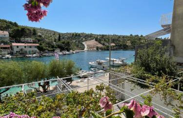 Seaside Apartments Antičević - Photo 31