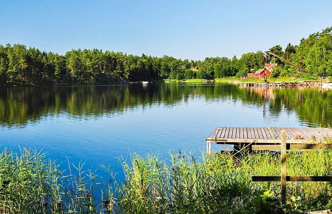 4 Person Holiday Home in Holmsjo - Photo 15