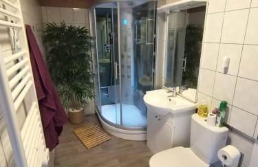 Châlet 8 personnes + grand terrain et rivière - Foto 7