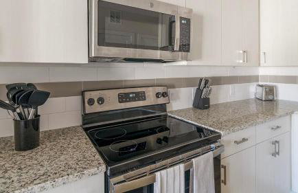 Landing Stunning 1BD Pool Clubhouse - Photo 6