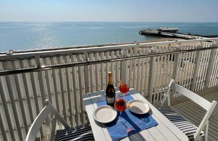 Vista mare a 10m dalla spiaggia, 8 piano e parcheggio privato - Foto 19