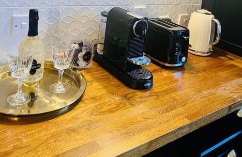 Ivys End Boutique Chic Manor Cottage Elegant & Sophisticated Retreat in Loughborough offering 3bedrooms - Foto 43