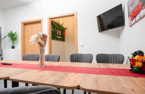 Serviceroom24 - Apartment 3 in Recklinghausen WLAN - Smart-TV - 24-7 Check-in und Küche - Foto 7