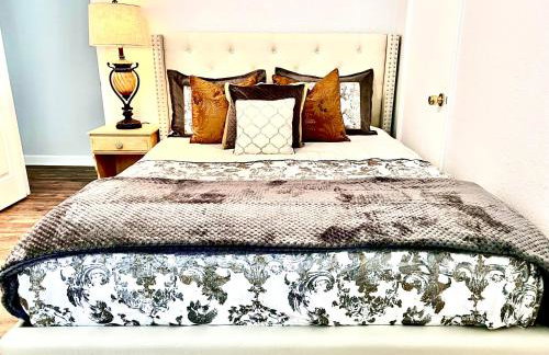 Luxurious Bungalow in Payson - Photo 34