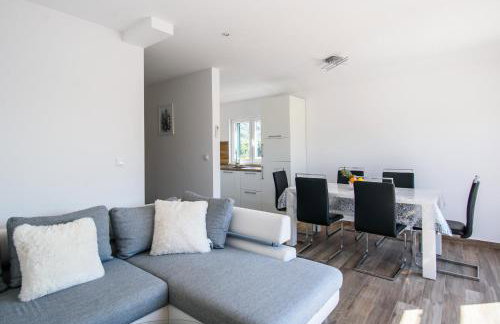 Stermasi Apartments - Photo 14