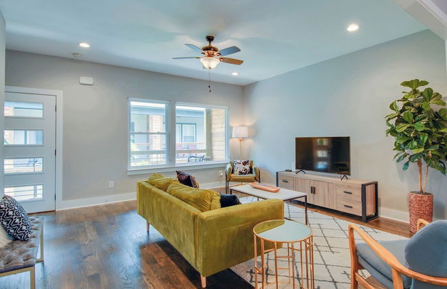 Nashville Chic - Photo 14