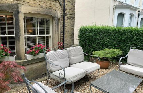 Ilkley Garden Suite - Photo 6