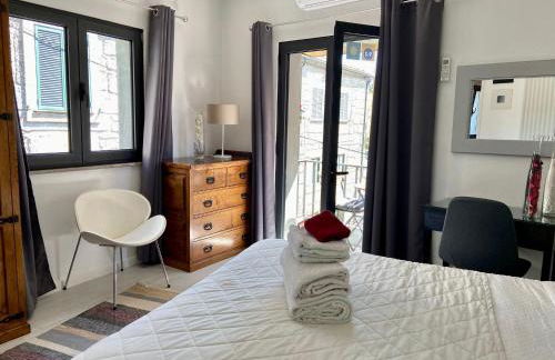 Refúgio da Vila - Refuge of the Village - Foto 12