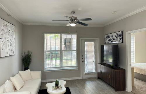 Stylish 1BR in Magnolia Easy Access to Woodlands - Foto 8