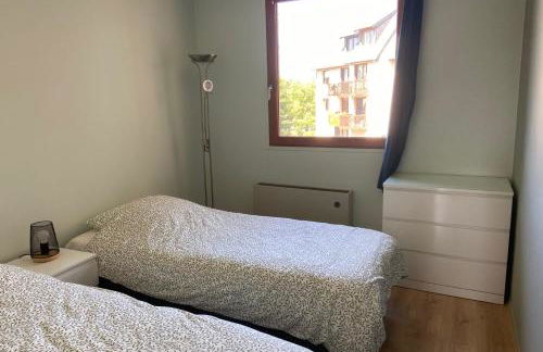 Spacious T3 with balcony - close to town center - Photo 10