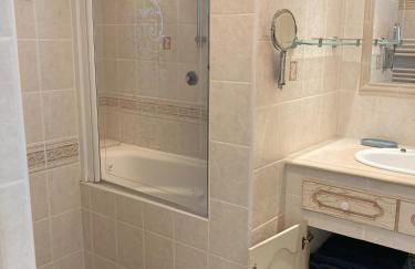 Mazet des Cèdres au pied de la colline - Foto 19