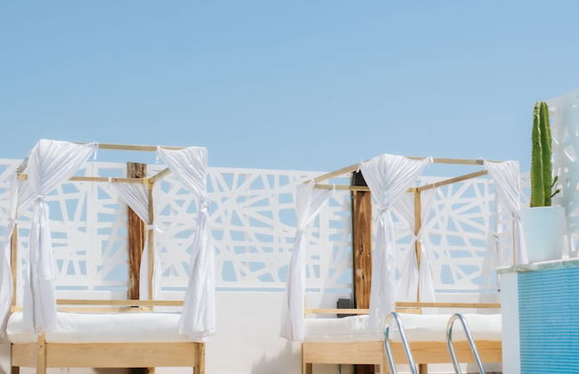 Level luxury condos - Photo 47