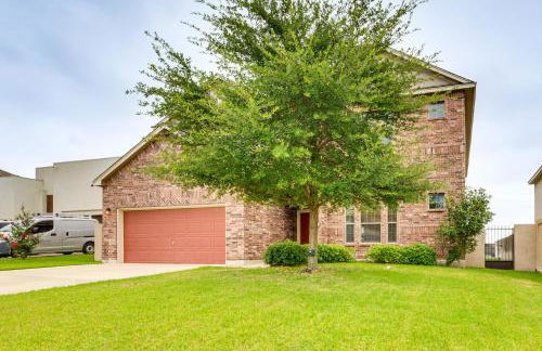 7 Mi to Lake Casa Blanca Laredo Family Home! - Foto 38