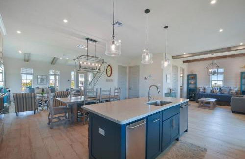 Rise and Shine Beach House with Ocean Views and Pointe West Resort Pools - Foto 19