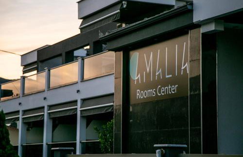 Amalia Center - Photo 3