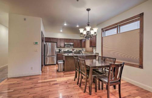 Cozy Central Glenwood Springs Condo with 2 Decks! - Foto 7