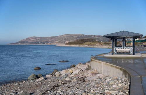 32 Deganwy Beach - Photo 17