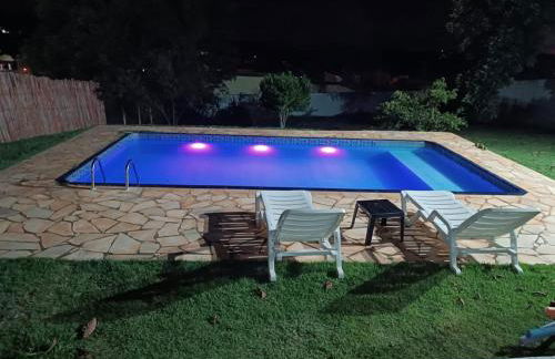 Piscina Climatizada - Chácara em Condominio - Foto 3