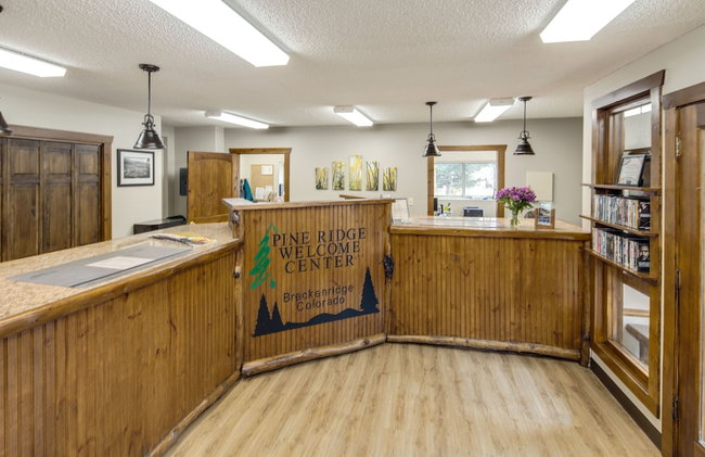 Pine Ridge Condominiums - Photo 4