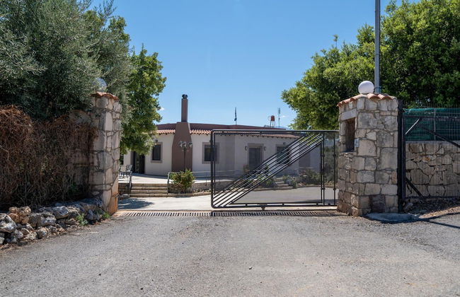 Villa Archodia - With Private Pool - Photo 43