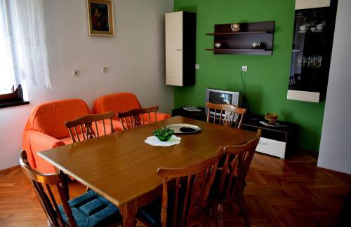 Apartments with parking space Ugljan - 8493 - Foto 23