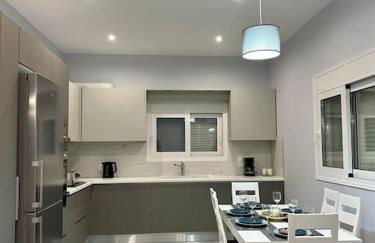 Zouf House Luxury Stay with Jacuzzi - Photo 18