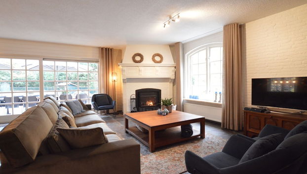Spacious Villa Near Arcen in a Wooded Area - Foto 4, Sala de estar