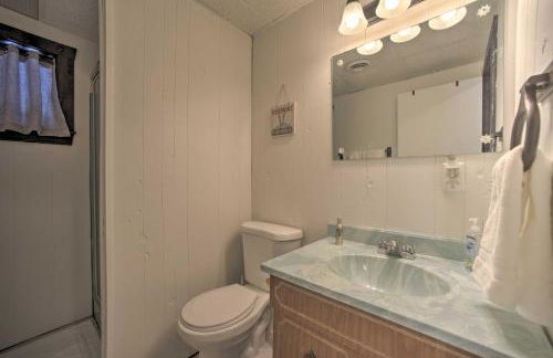 Cozy A-Frame Cabin with Pool Table 8 Mi to Mt Snow! - Photo 19